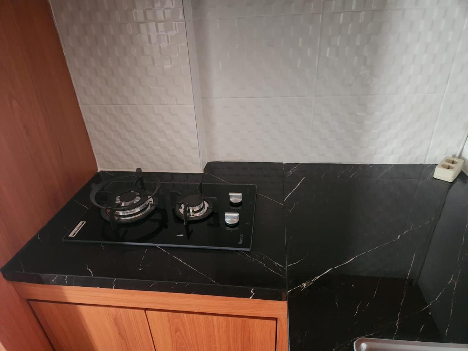 Metro Suits Apartment Бандунг Екстер'єр фото